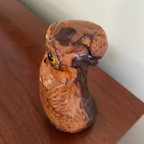Hand Carved Wood Root OWL sculpture with glass eyes Vintage - Picture 5 of 7